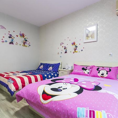 Shang Hai Disney Resorts Dream Works Theme Inn Shanghai Exterior photo